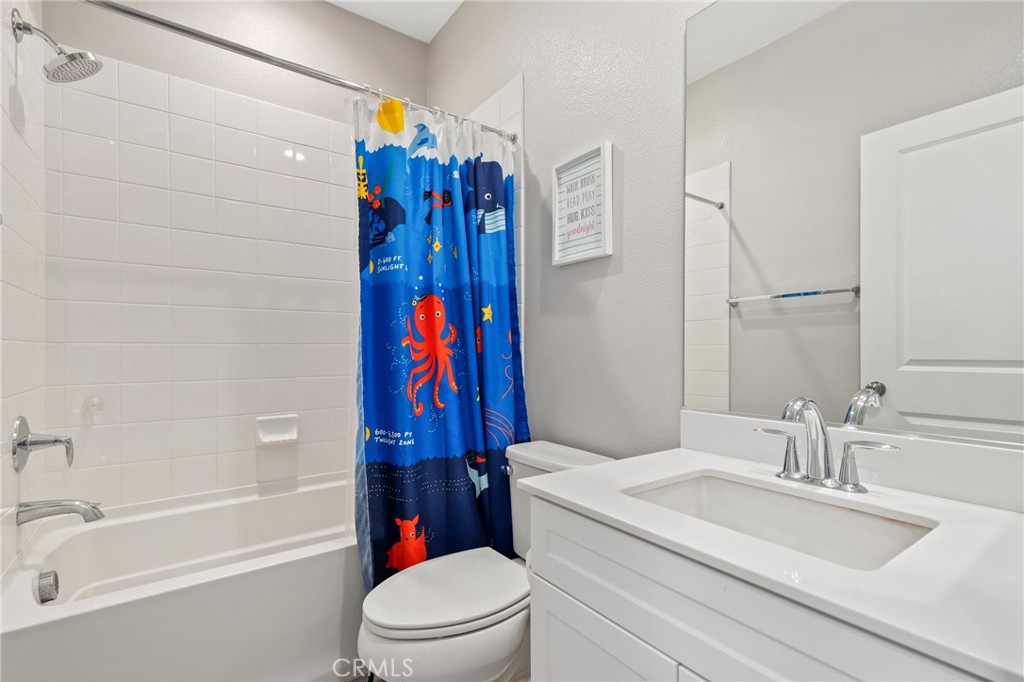 649 W Foothill Boulevard 2 Property Photo 19