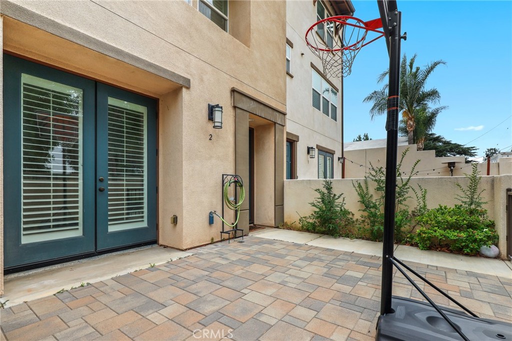 649 W Foothill Boulevard 2 Property Photo 24