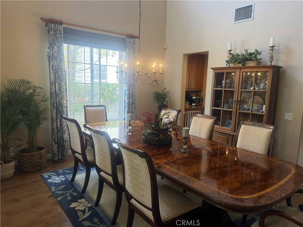 7381 Siena Drive Property Photo 5