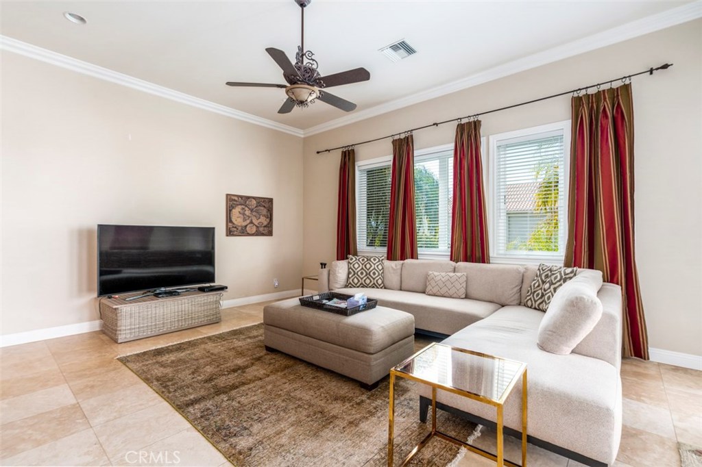 38750 Celita Property Photo 11