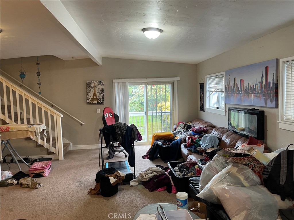 9220 Cherry Property Photo 4