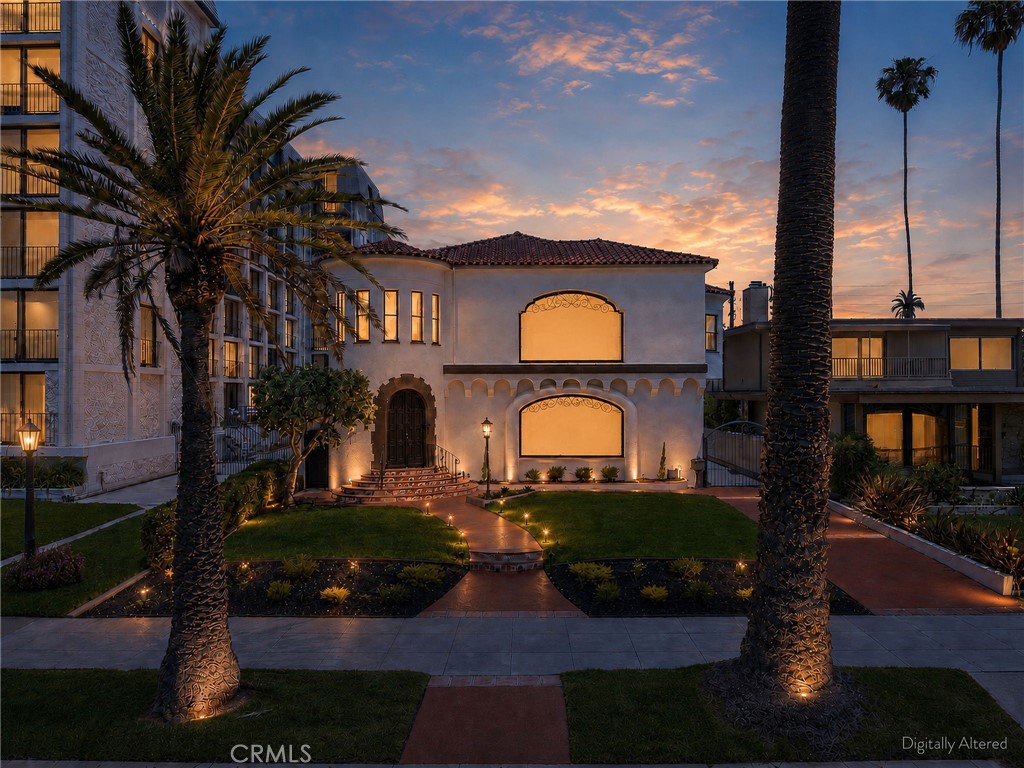 2625 East Ocean Boulevard Property Photo