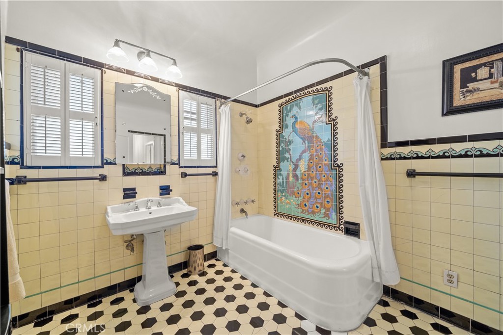 2625 East Ocean Boulevard Property Photo 26