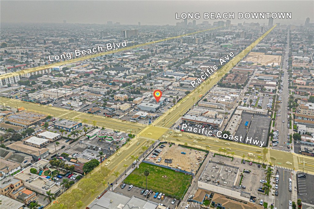 1756 Pacific Property Photo 3