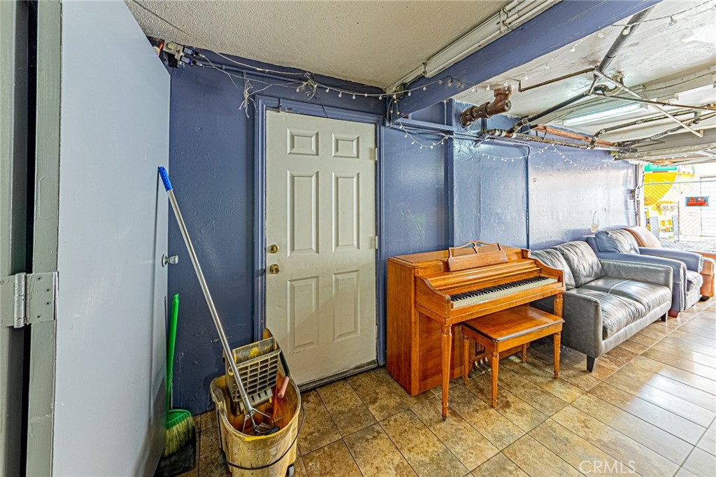 1756 Pacific Property Photo 35