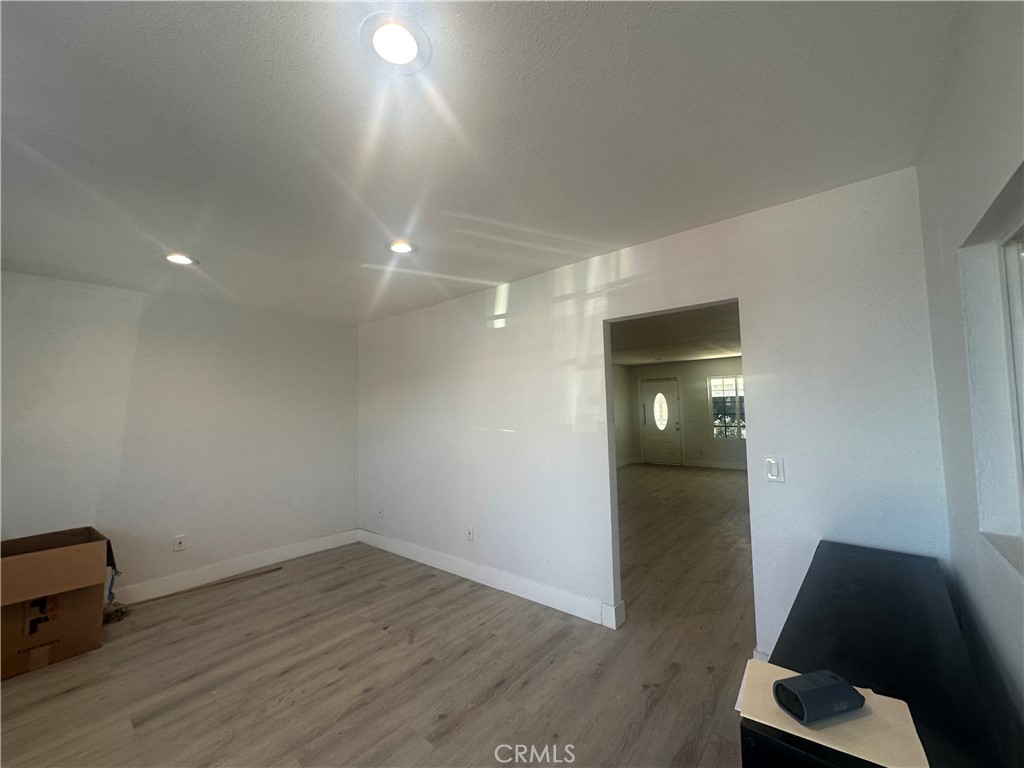 1523 E. First St Property Photo 4