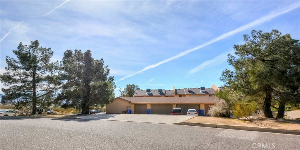 16462 Kalo Property Photo 4