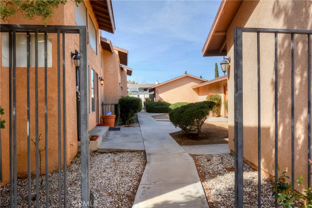 16462 Kalo Property Photo 12