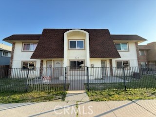249 E Jackson Street B Property Photo 1