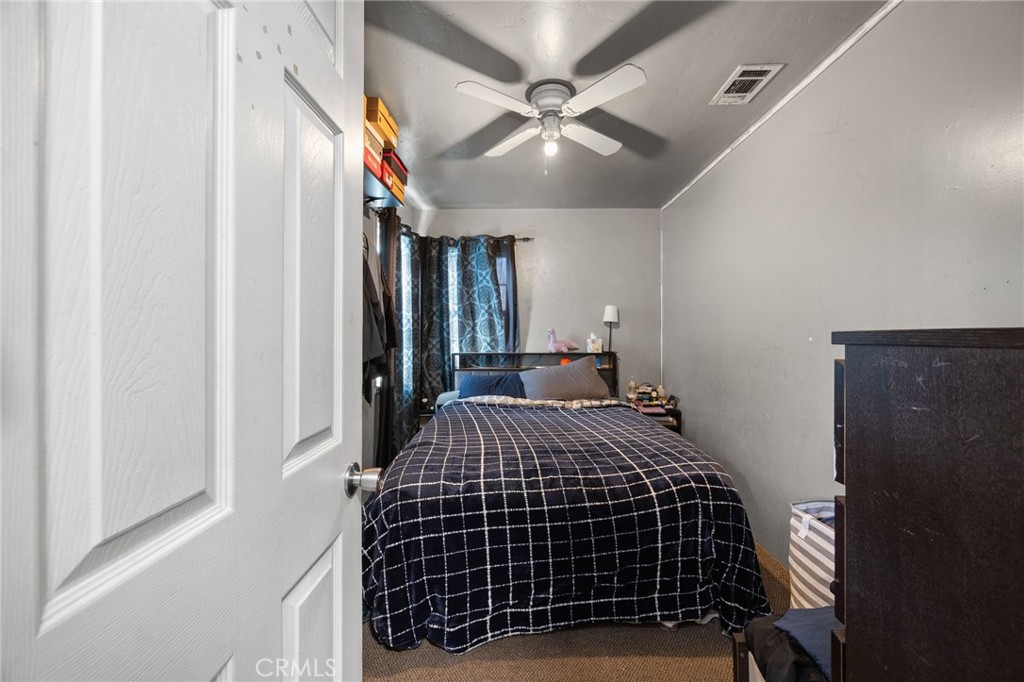 626 N Grand Property Photo 10