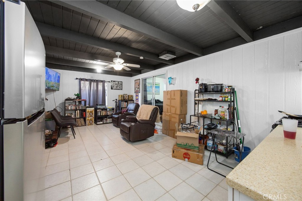 626 N Grand Property Photo 33
