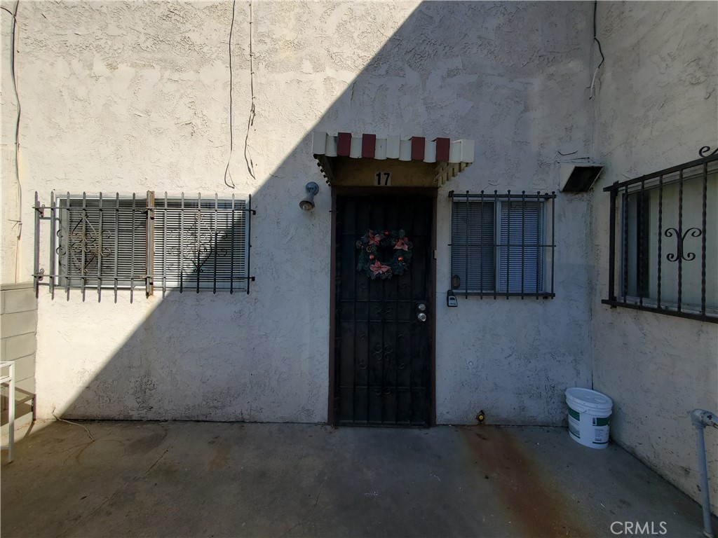 2020 W 23 Street 17 Property Photo 6