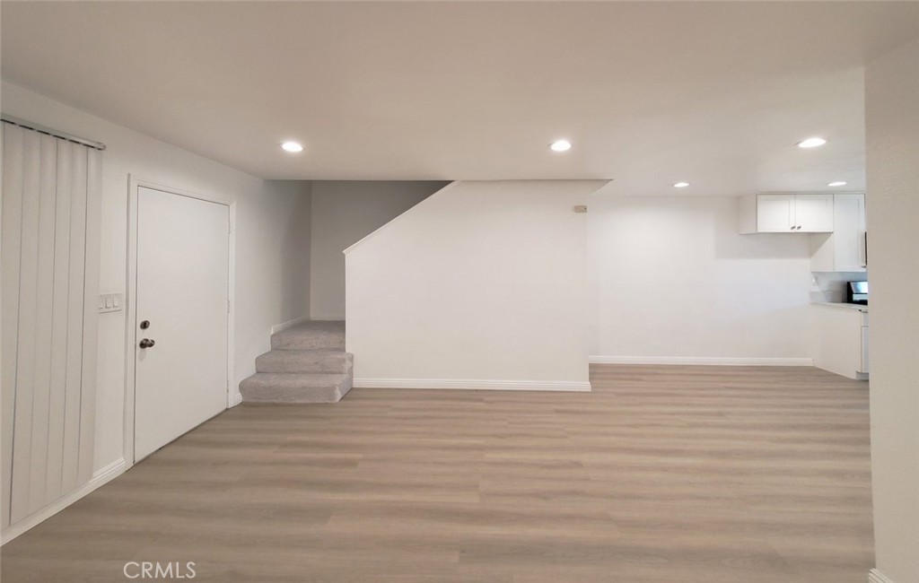 2020 W 23 Street 17 Property Photo 9
