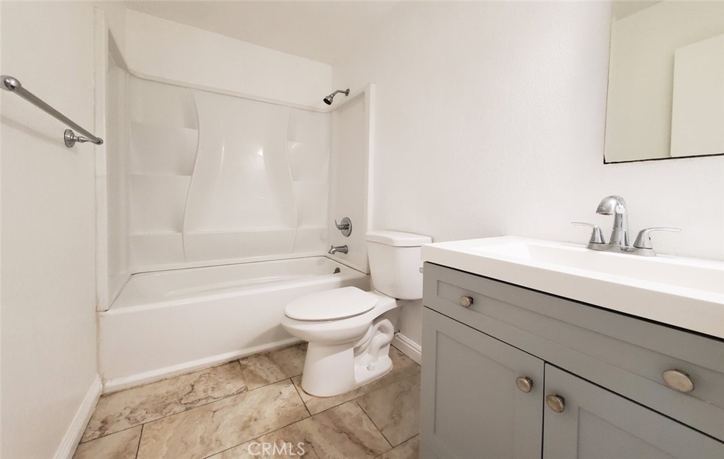 2020 W 23 Street 17 Property Photo 23