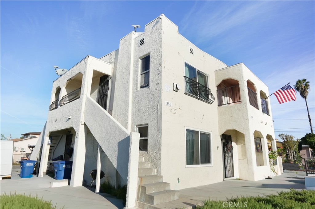 545 Eastmont Avenue Property Photo 1