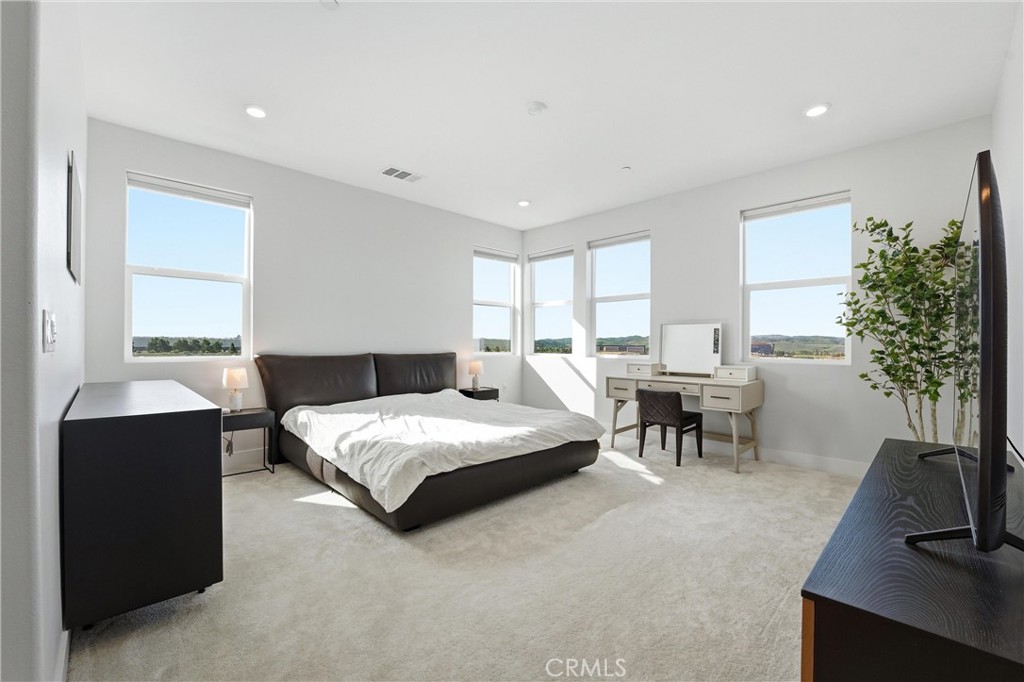 458 Loon Property Photo 18