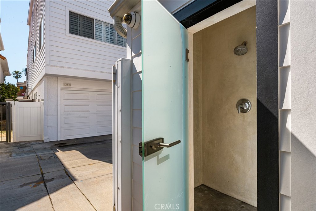 306 Alvarado Place Property Photo 45