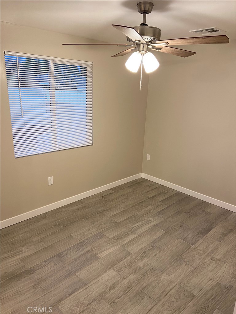 1548 N Lassen Property Photo 16