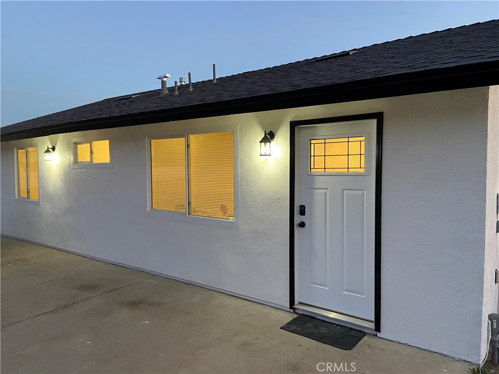 1548 N Lassen Property Photo 19