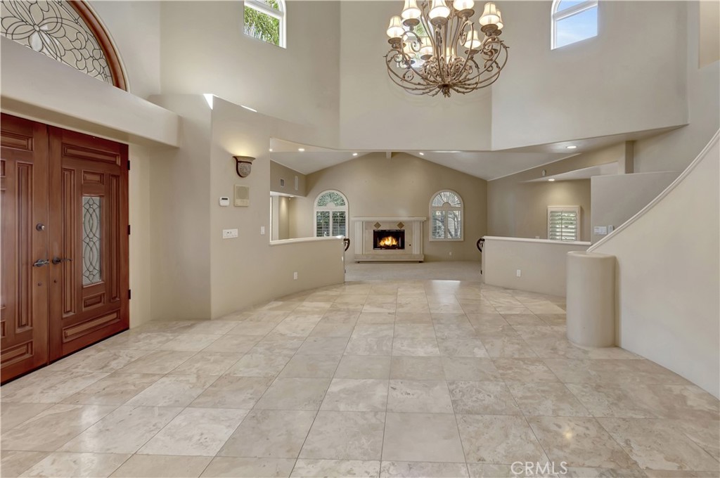 10762 Center Drive Property Photo 2