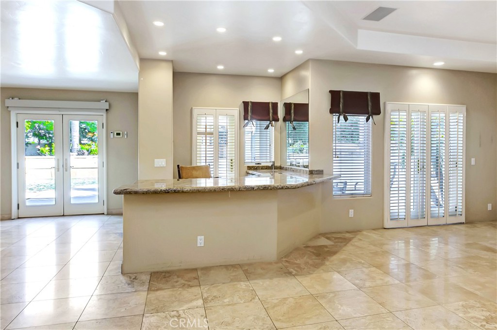 10762 Center Drive Property Photo 23