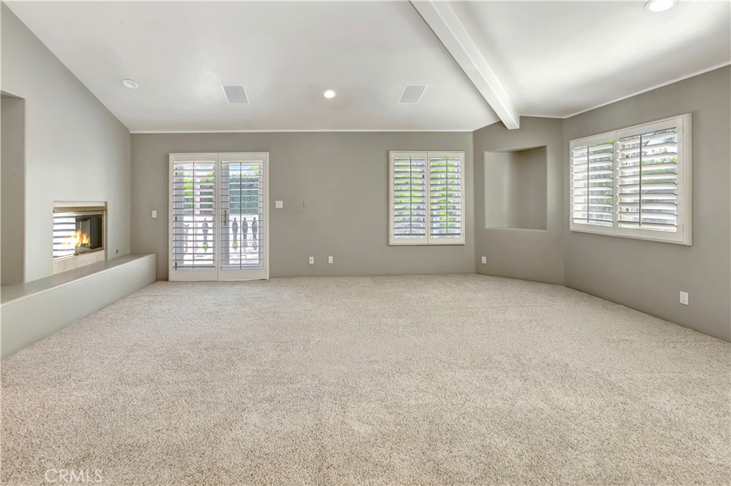 10762 Center Drive Property Photo 27