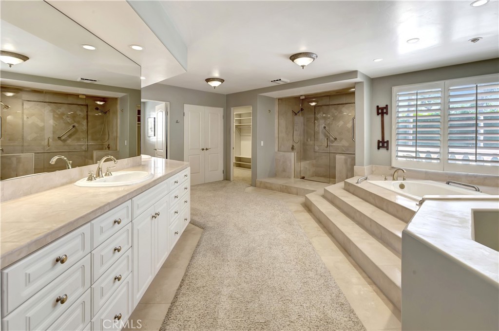 10762 Center Drive Property Photo 30