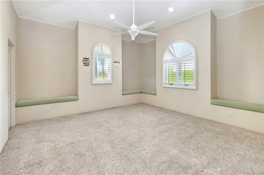 10762 Center Drive Property Photo 44
