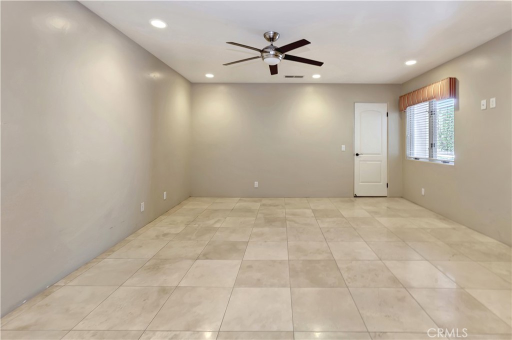 10762 Center Drive Property Photo 50