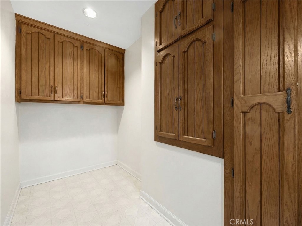 1305 S Cabrillo Property Photo 10