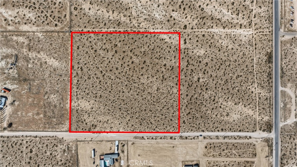 10384 Locust Property Photo 8