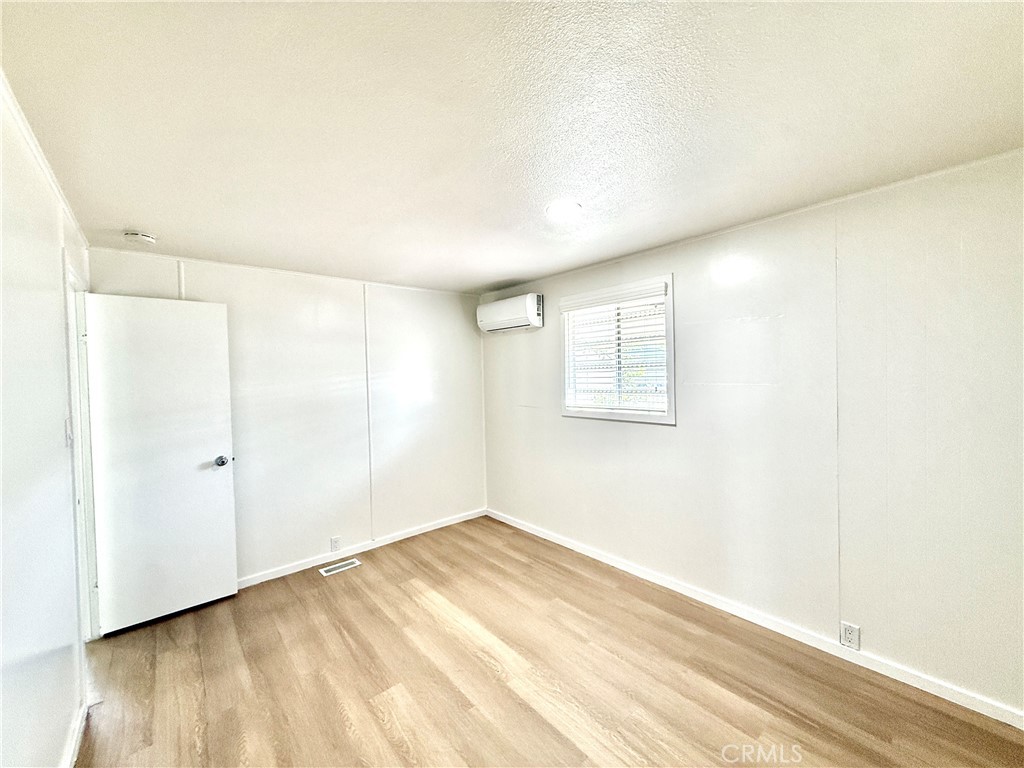 14081 Magnolia 140 Property Photo 4