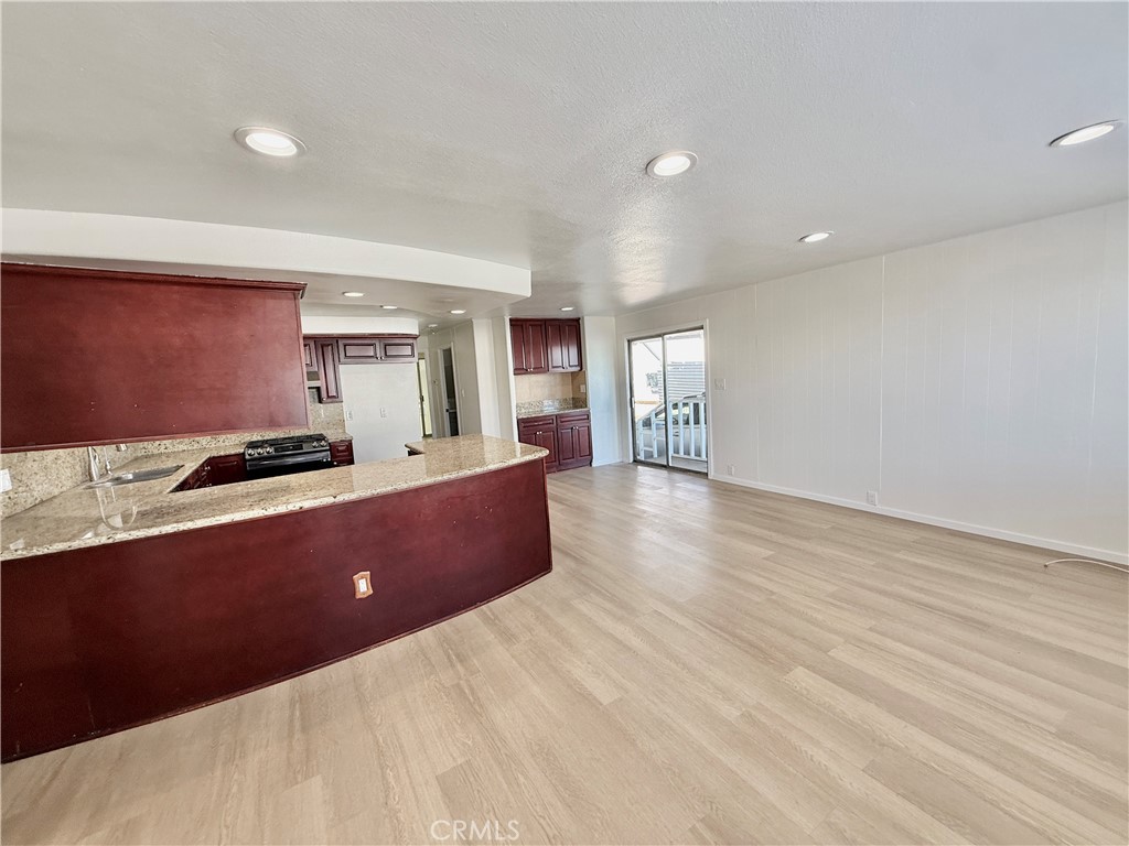 14081 Magnolia 140 Property Photo 8