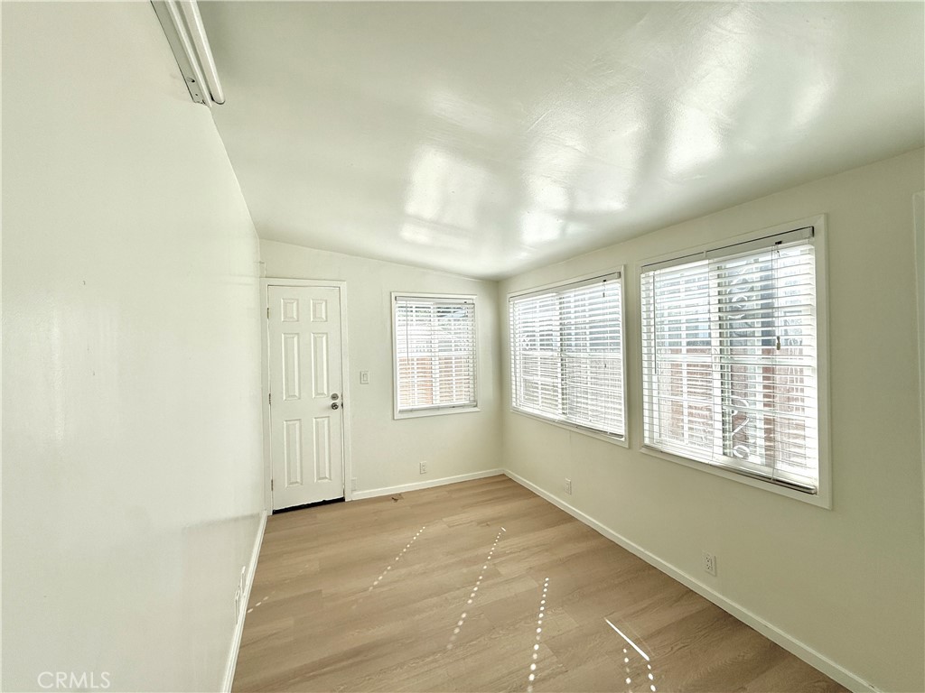 14081 Magnolia 140 Property Photo 17