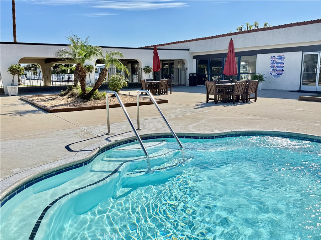 14081 Magnolia 140 Property Photo 26
