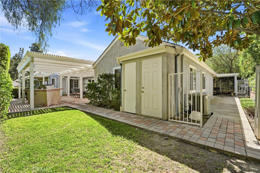 11082 Meads Property Photo 39