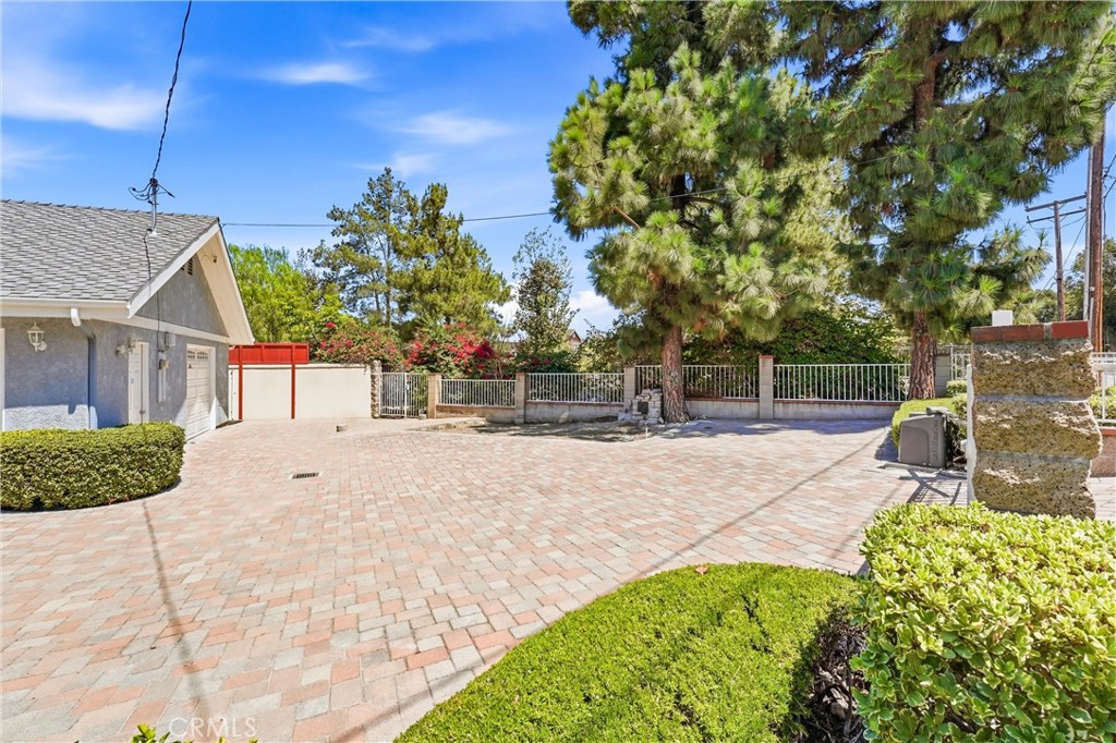 11082 Meads Property Photo 42