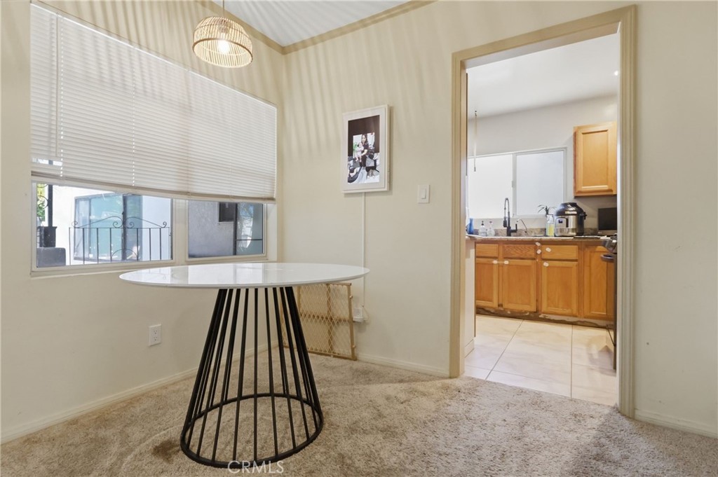 1540 E Wardlow Property Photo 8