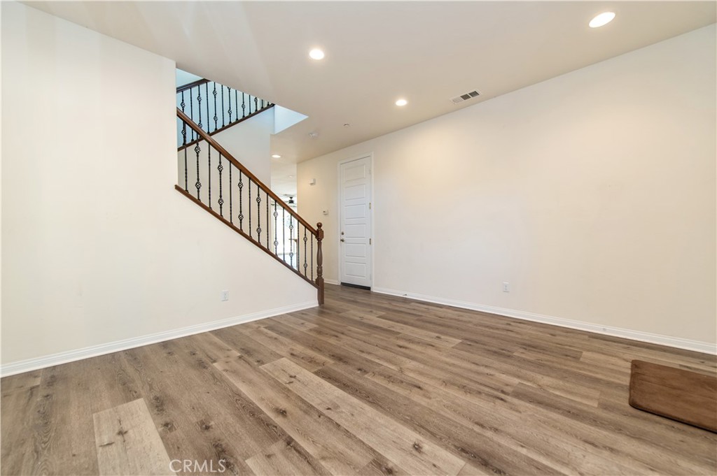 1735 Avenida Regina Property Photo 5