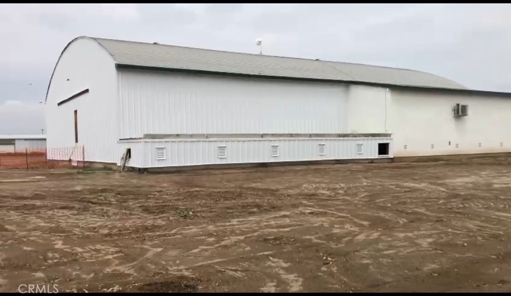 34284 Road 196