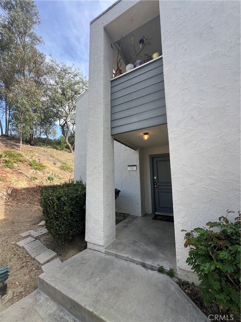 430 S Ranch View Circle 10 Property Photo 2
