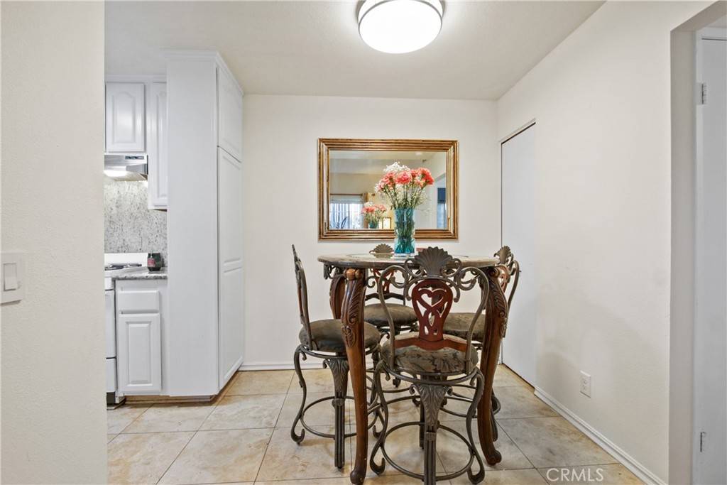 7 Via Cresta Property Photo 5