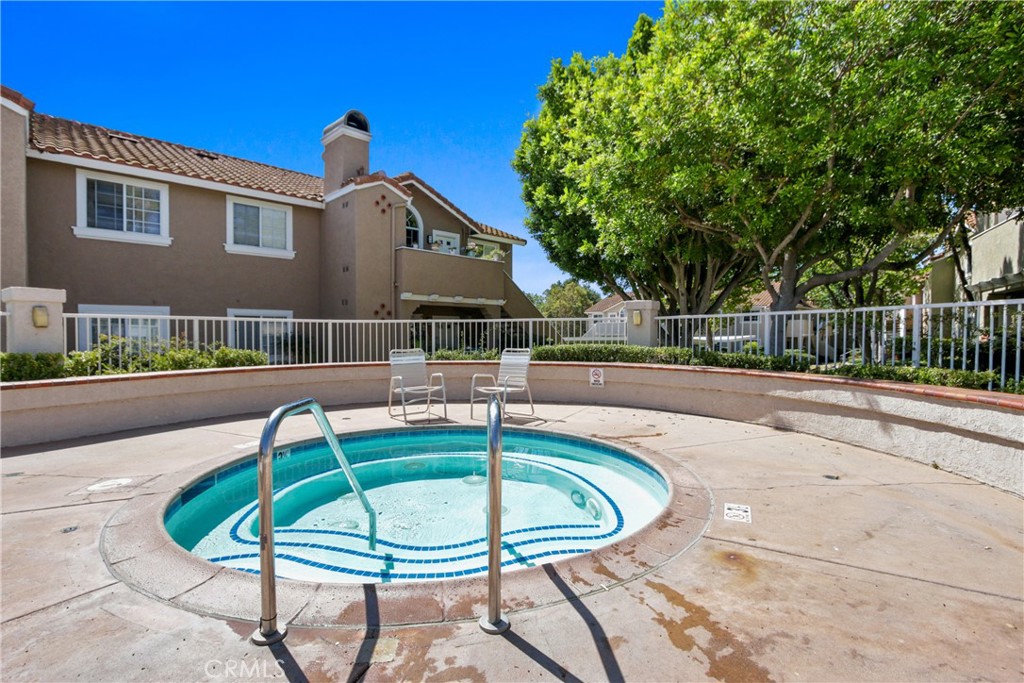 7 Via Cresta Property Photo 13
