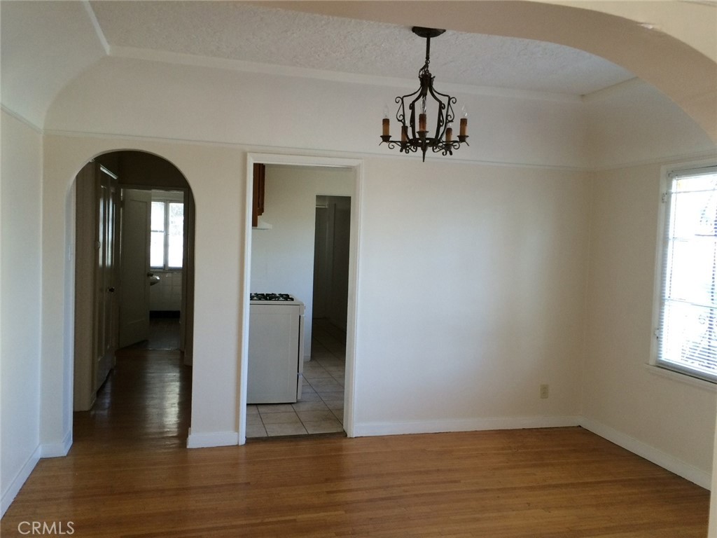 3 Euclid Avenue Property Photo 9