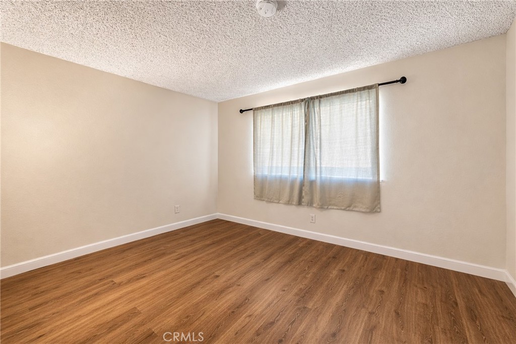 2171 Pomona Property Photo 8