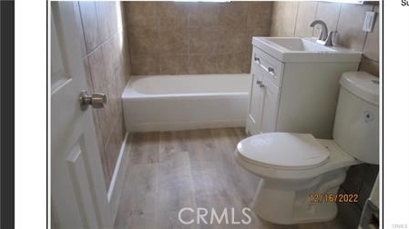 5555 Mariposa Property Photo 4