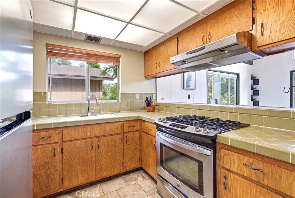 23755 Zuger Property Photo 13