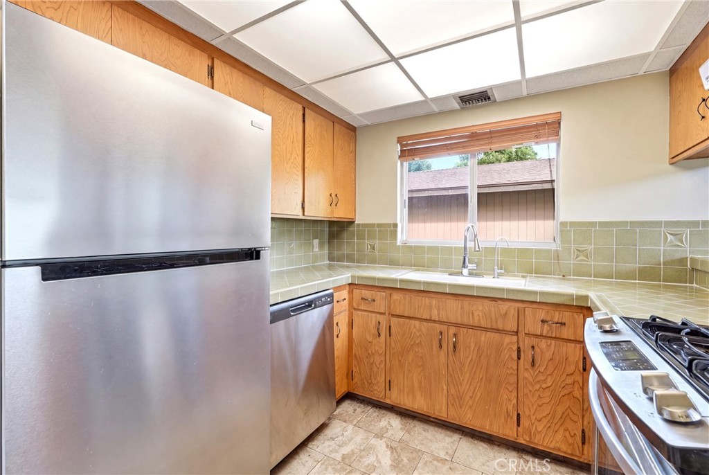 23755 Zuger Property Photo 14