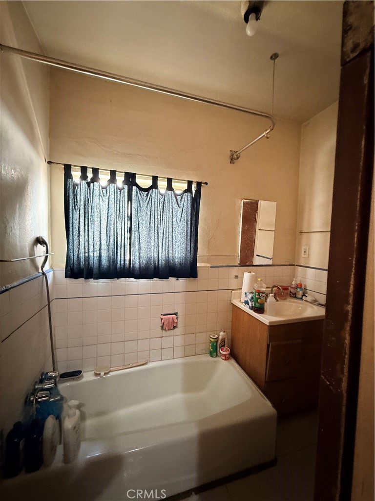 4161 Dorsey Property Photo 6