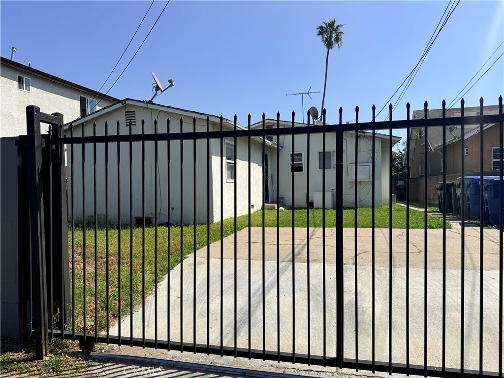 4161 Dorsey Property Photo 35